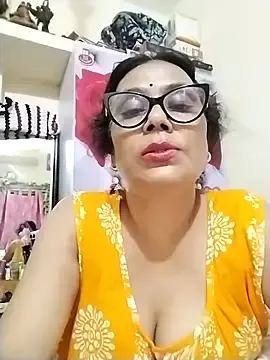 Stripchat Free Porn Cam of chatterjeesayani567