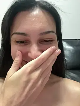Stripchat Sex Cam of lunalovelee