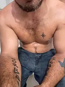 Stripchat Best Webcam of 2addictivelyhorny