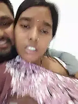 Stripchat Live Sex Cam of BabuCouple