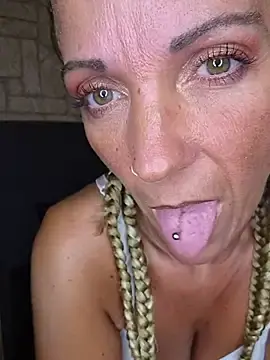 Stripchat Free Live Porn of Dreamlove1