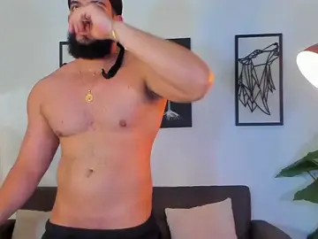 Stripchat Sex Cam of Justin_kingX7