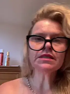 Stripchat Live Sex Cam of Love_Lee_xo