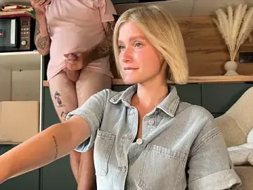 Stripchat Best live sex cam show of Adelovenick