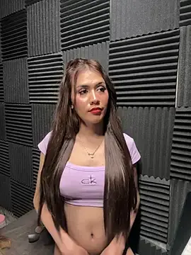 Stripchat Adult Video Chat of Bomb_Maddy