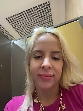 Stripchat Private Sex Chat of LikaCat