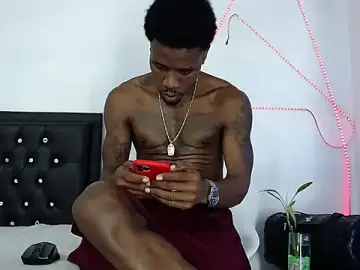 Stripchat Watch Live Sex Cams of Damian_hart_24CM