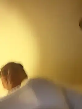 Stripchat Live Sex of LittleMissEeve