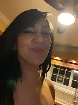 Stripchat Adult Webcam of LittleMissEeve