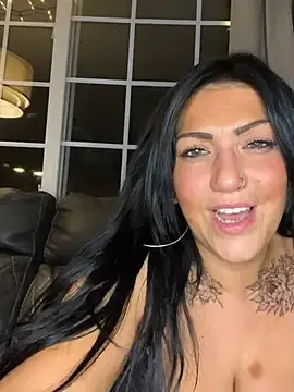 Stripchat Adult Webcams of LittleMissEeve