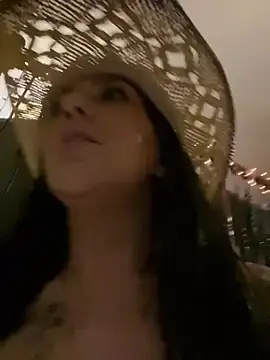 Stripchat Free Live Porn of LittleMissEeve