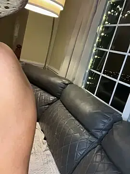 Stripchat Watch Live Sex Cams of LittleMissEeve