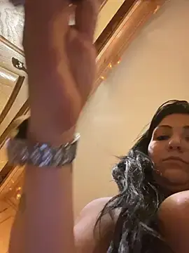 Stripchat Live Sex of LittleMissEeve