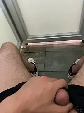 Stripchat Adult Webcam of ManCrusing