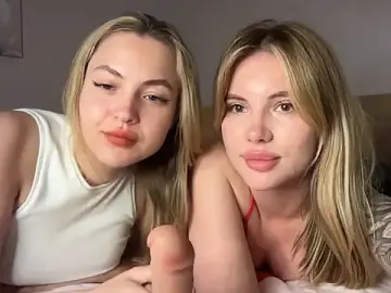 Stripchat Watch Live Sex Cams of PinkNoir