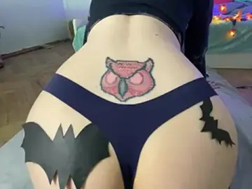 Stripchat Private Sex Chat of Erotic_Synth_Goddess