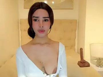 Stripchat Live Sex of Lovable_with_bigsurprise