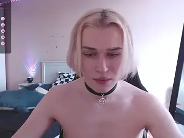 Stripchat Live Porn of rainbow__salt