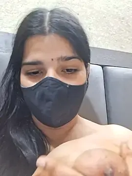 Stripchat Live Porn of Anllela_Sagraa