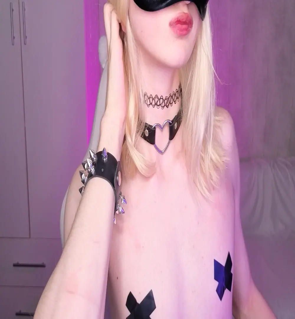 ashley_vayreen