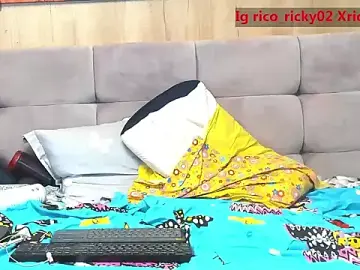 Stripchat Nude Webcam of rico_ricky