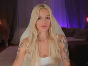 Stripchat Live Porn of KairaKampen