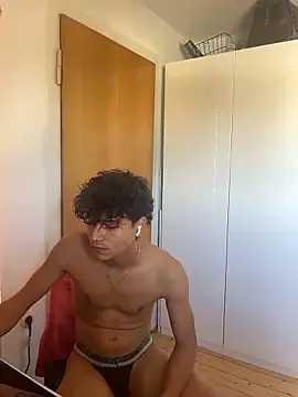 Stripchat Nude Webcam of OnlyTyroone