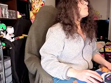 Stripchat Live Sex Cam of ShinyCherub