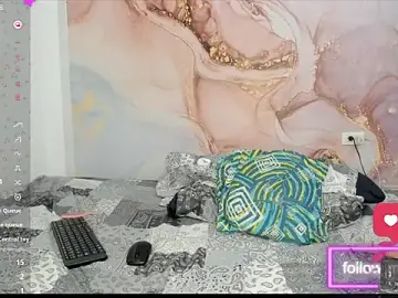 Stripchat Sex Cam of lunna_noir