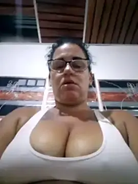 Stripchat Live Porn of tugordita-hot