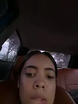 Stripchat Live Sex Cam of NAUGHTY_LITTLE_18
