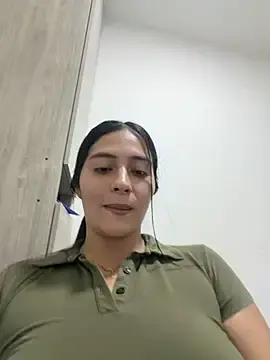 Stripchat Free Porn Cam of Sophie__Foxxx