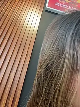Stripchat Free Porn Cam of Valeria-escobar