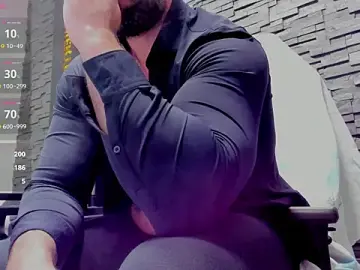 Stripchat Live Sex of David_Big_Daddy