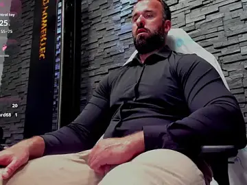 Stripchat Live Sex of David_Big_Daddy
