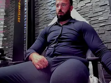 Stripchat Watch Live Sex Cams of David_Big_Daddy