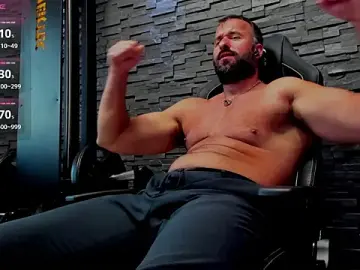 Stripchat Sex Cam of David_Big_Daddy