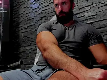 Stripchat Watch Live Sex Cams of David_Big_Daddy