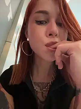 Stripchat Adult Video Chat of RosieDesire