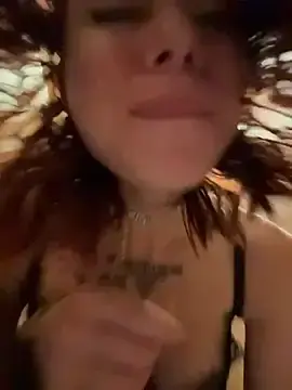Stripchat Nude Webcam of RosieDesire