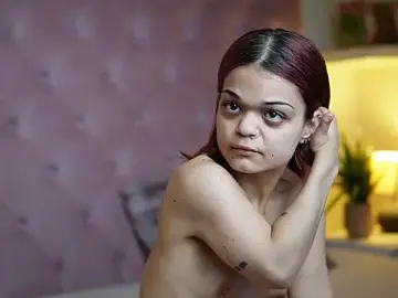 Stripchat Live Sex of MaiaMini