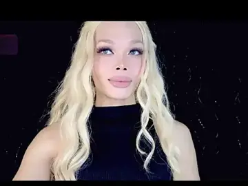 Stripchat Sex Cam of PRETTY_BIGCOCK1