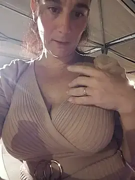Stripchat Live Sex of caro252