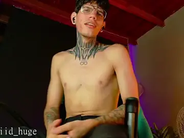 Stripchat Watch Live Sex Cams of david_huge