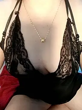 Stripchat Free Live Porn of KYE_sexyy