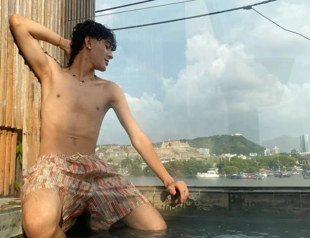 sam_ar_xx