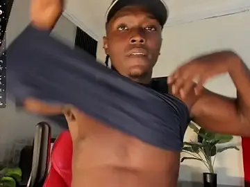 Stripchat Adult Webcam of DannSmmith