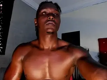 Stripchat Live Sex Cam of DannSmmith