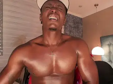 Stripchat Free Live Porn of DannSmmith