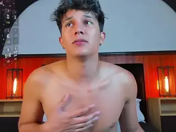 Stripchat Private Sex Chat of Leo_Savage_